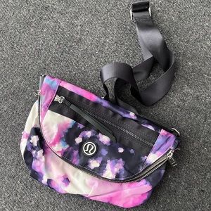 Lululemon All Night Festival Bag